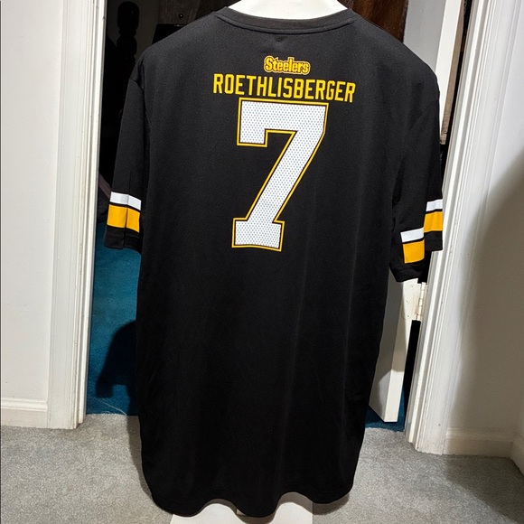 NFL Team Apparel Steelers Roethlingsberger “7” Men's Jersey - Picture 4 of 8